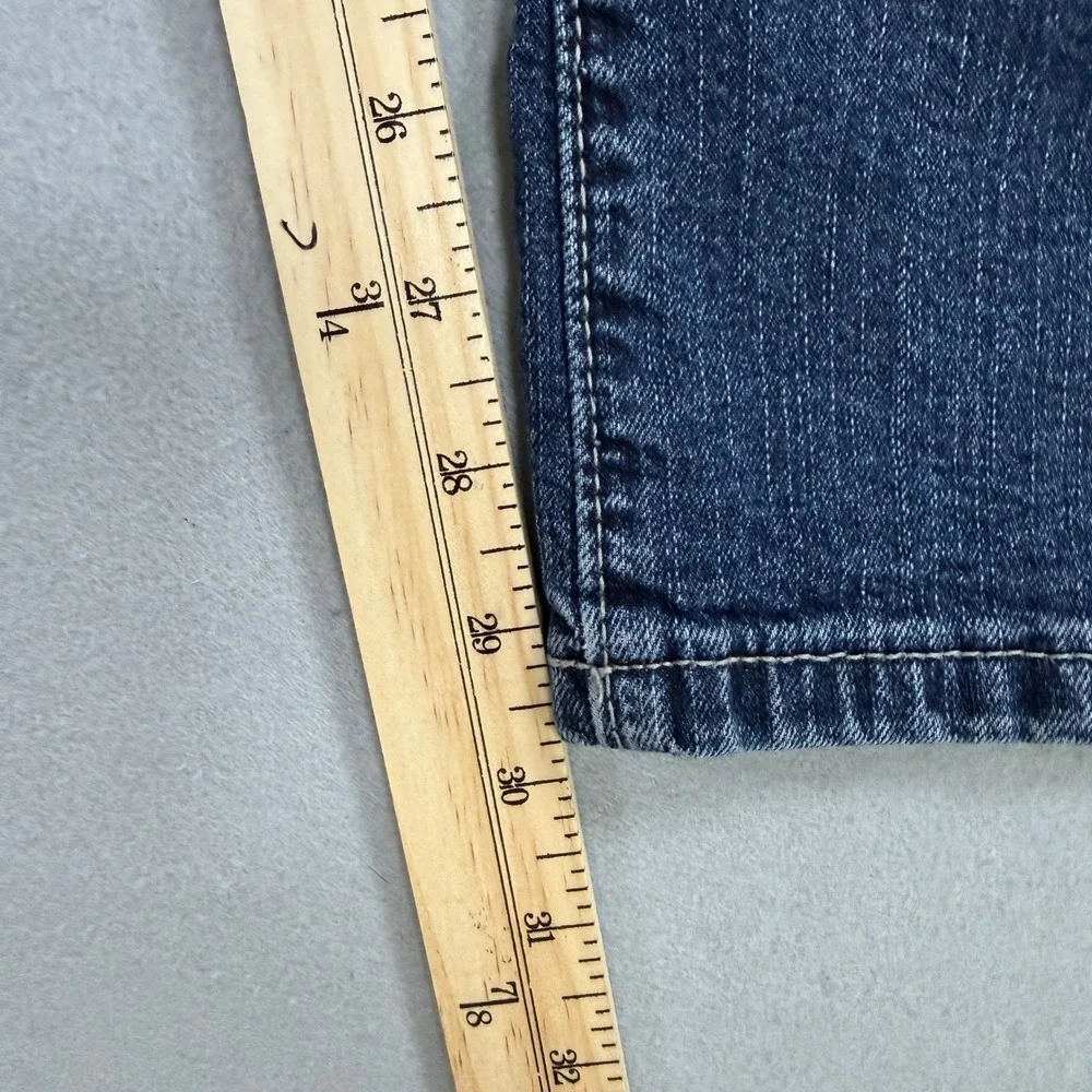 Wrangler Rock 47 Denim Jeans Mens 38x30 Blue Medium Wash Slim Bootcut Cowboy